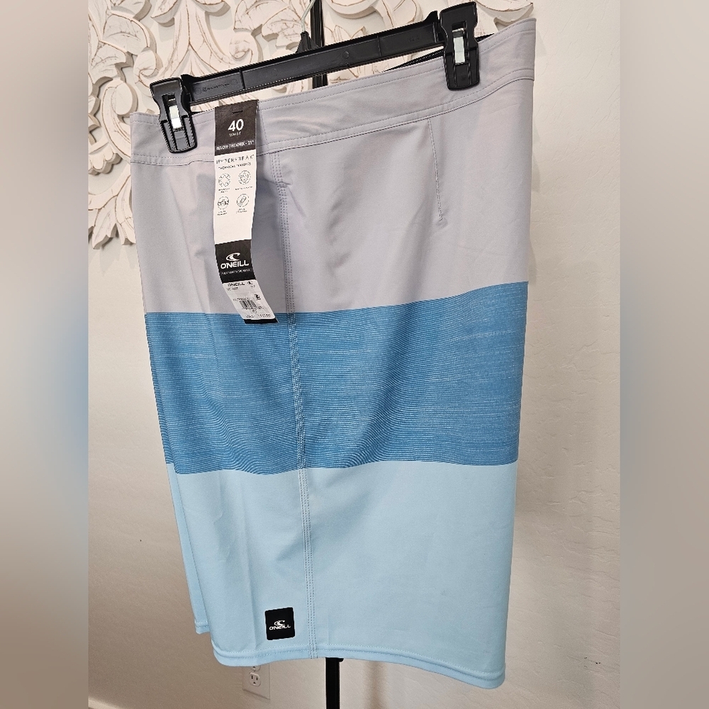 O'Neill Men's Gray & Blue Colorblock Board Shorts Size 40 NWT
